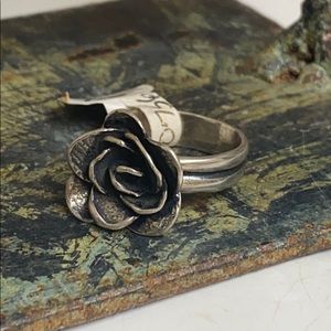 Silpada Flower Ring